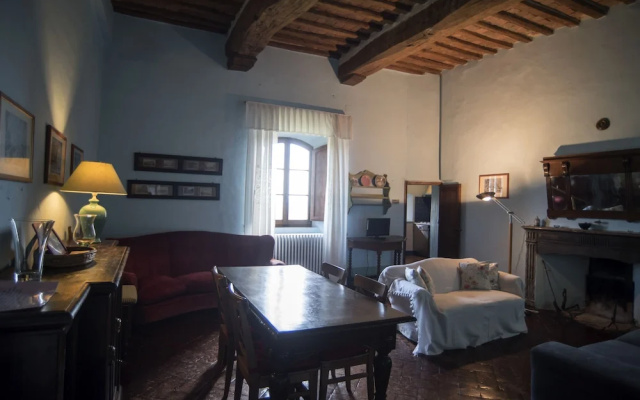 Castello Delle Quattro Torra
