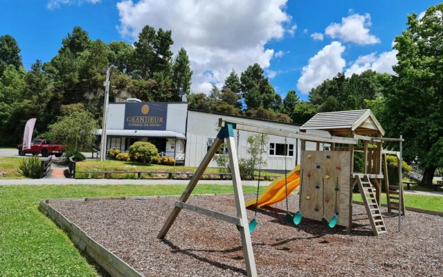 Grandeur Thermal Spa Resort