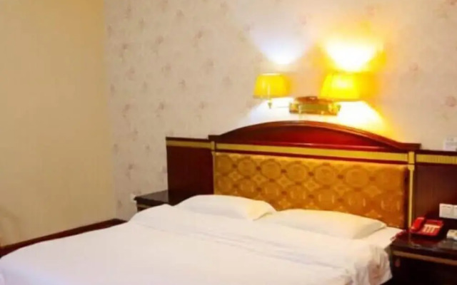 Nanning Hongtu Business Hotel (Railway Station)