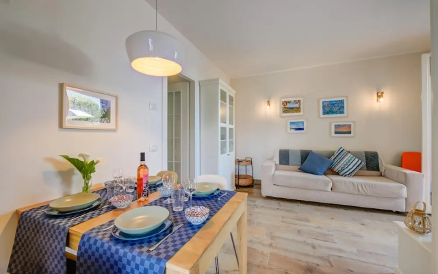 La Casa Accanto With Shared Pool