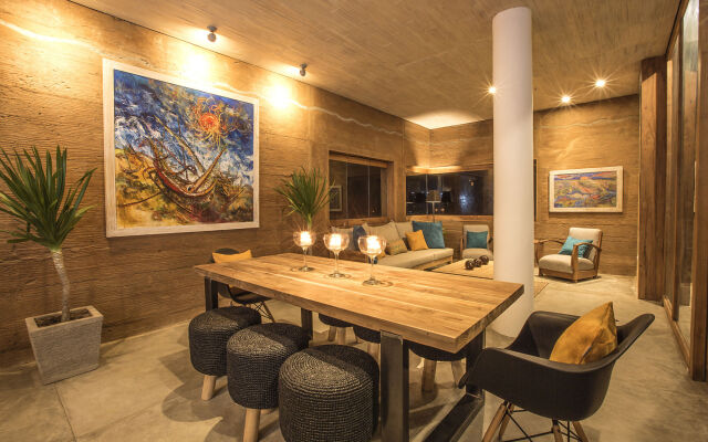 Seven Havens Residence