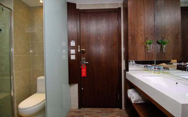 7+1 Business Hotel Hefei