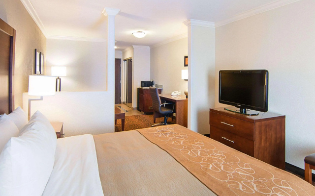 Comfort Inn & Suites Houston Key-Katy