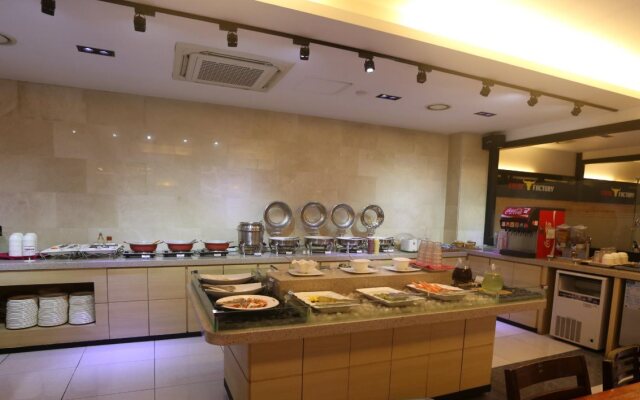 Tower Hill Hotel