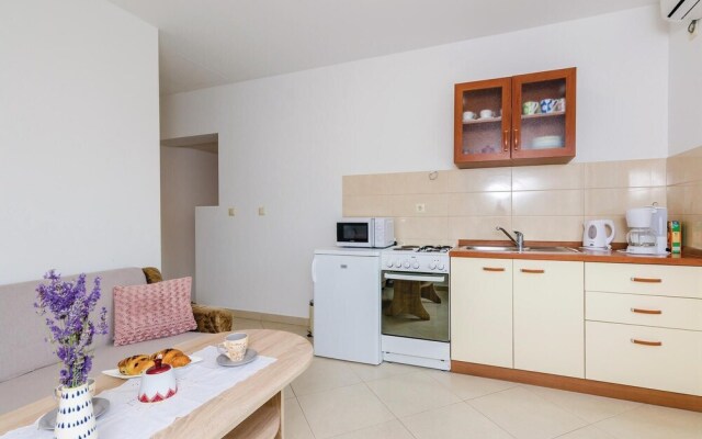 Nice Home in Gruda With Wifi and 1 Bedrooms