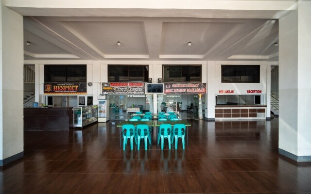 OYO Flagship 91534 Wisma Metro Permai