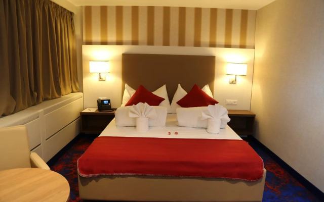 My Home Hotel