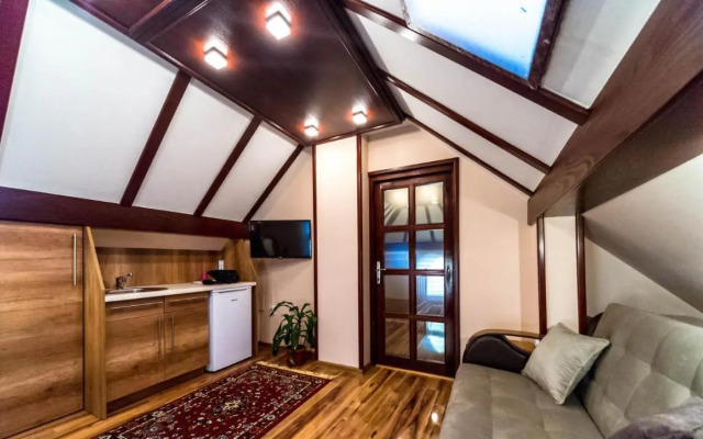 Talismano Restaurant & Apartments