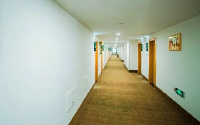 GreenTree Inn (Ningbo Beilun Yintai City Huashan Road)
