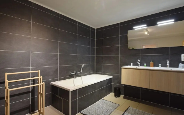 Splendid Chalet in Durbuy With Garden