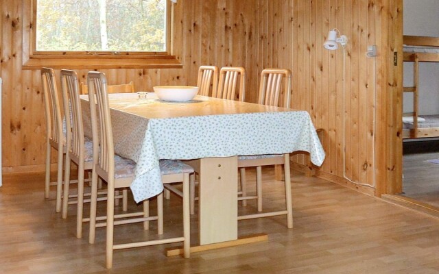 Cozy Holiday Home in Syddanmark near Sea