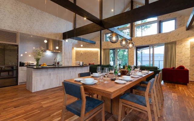 Kitsune House by H2 Life