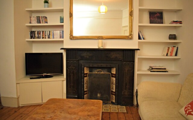 Cosy 2 Bedroom House in East Dulwich