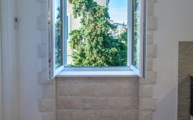 Classy Apartment in the Center of Split