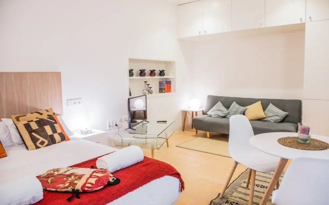 San Juan Alfalfa Oasis I by Valcambre