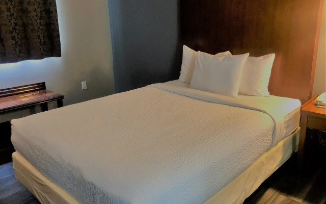 Canadas Best Value Inn & Suites Kamloops