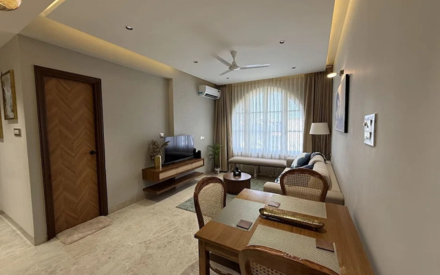 Stylish 1BR With Pool 5 Mins to Candolim Beach