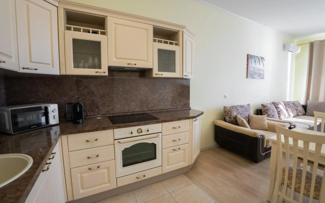 Apartments on Kurortny Prospekt 105