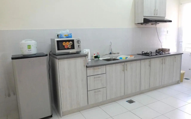 Dillenia Nilai Homestay