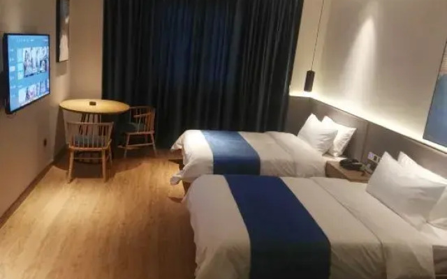 Qianna Baihe Boutique Hotel