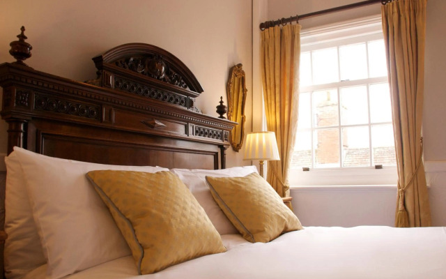 Chantry Hotel