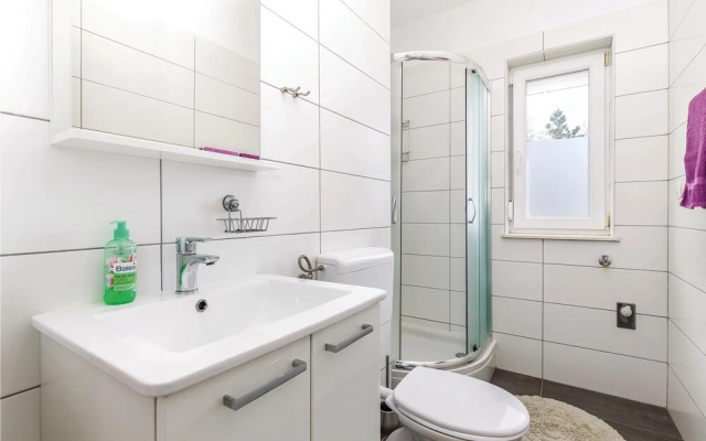 Nice Home in Dramalj With Wifi and 1 Bedrooms