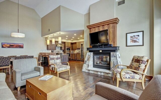 One Ski Hill Place S8501