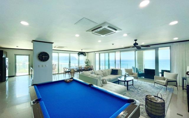 Ocean View, Luxury Penthouse at Diamonte del Sol 702N by RedAwning
