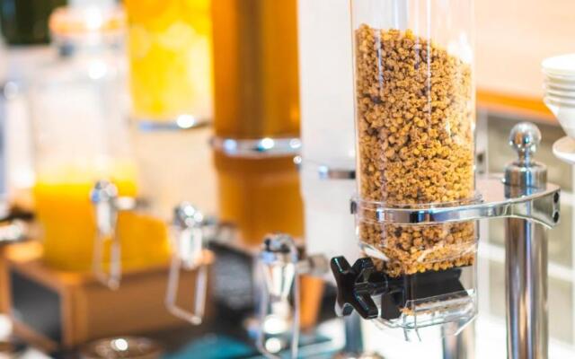 HOTEL SANSUI NAHA Ryukyu Onsen Naminoue-No-Yu