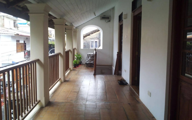 Luxury A/C Room In Galle Fort