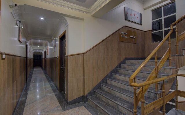 OYO 13599 Hotel Venkatesh Regency