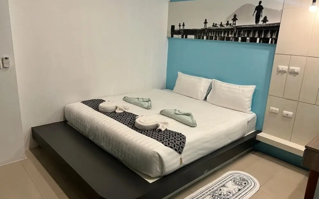 Hotel The Journey Patong New