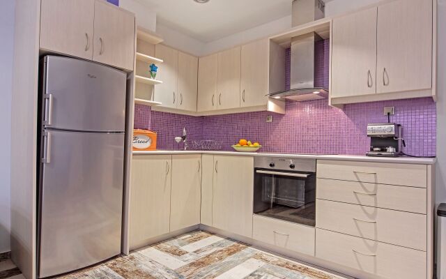 Kasteli Suites