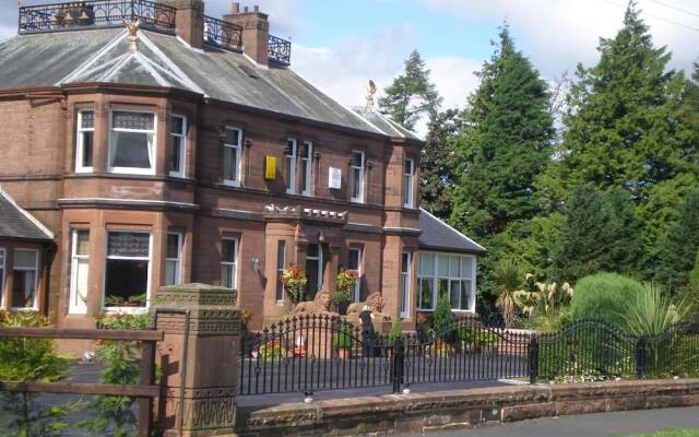 Somerton House Hotel