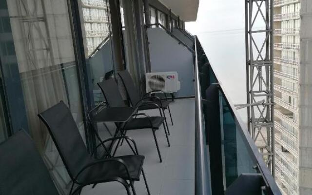 Sea view relax on 20th floor