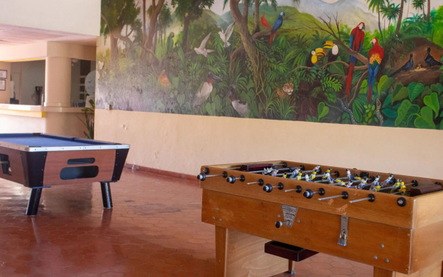 Hotel Las Jacarandas