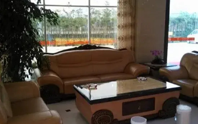 Xiangli Hotel (Huizhou Shuikou Huilecheng Branch)