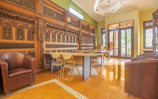 OYO 228 Hotel Lodaya – Lobby – Bandung