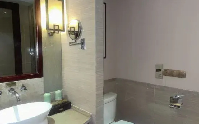 Tanfeng Hot Spring Resort