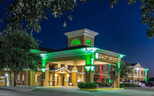 Quality Inn & Suites - Granbury