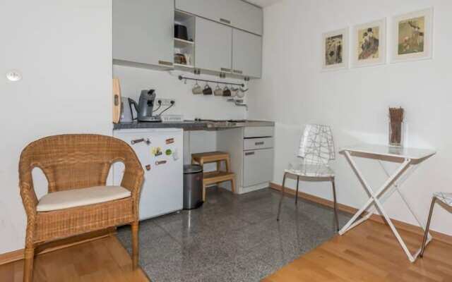 1 bedroom apartment in prime location
