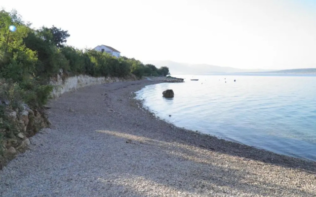 Sunny Pool Apartments - One Bedroom Apartment