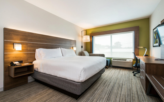 Holiday Inn Express & Suites Carrollton West by IHG