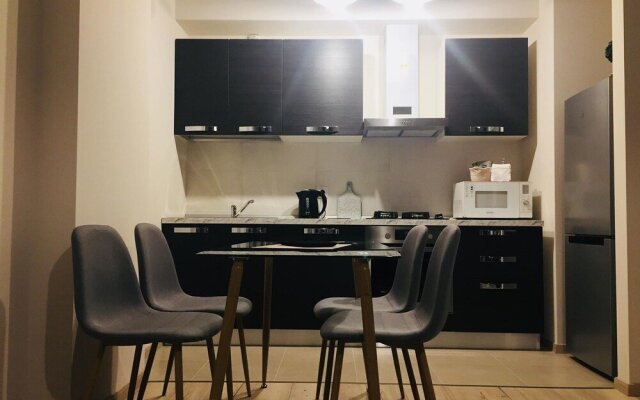 Sols M2 White Modern Apartments