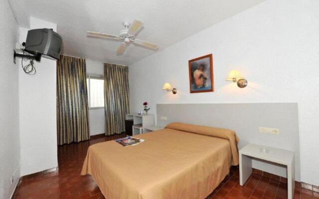 Hostal Velilla