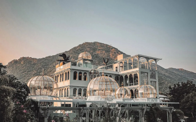 The Royal Retreat Resort & Spa