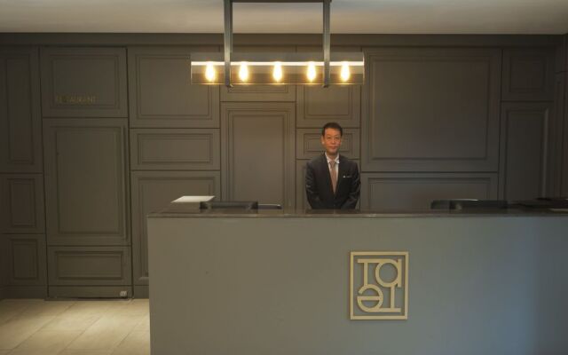 Athenae Hotel