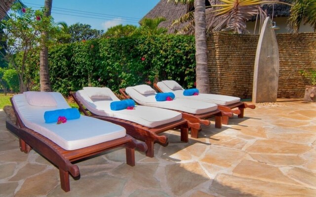 Maisha Marefu Luxury Villa