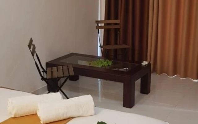 The Calm Cabana