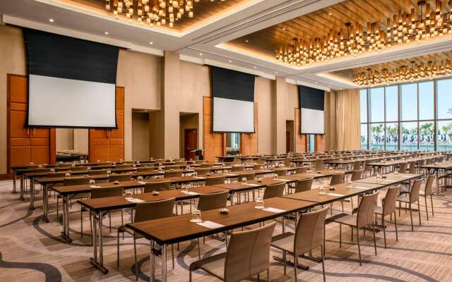 Conrad Fort Lauderdale Beach